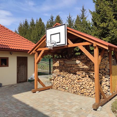 Apartament W Sercu Ustrzyk Apartman Ustrzyki Dolne Kültér fotó
