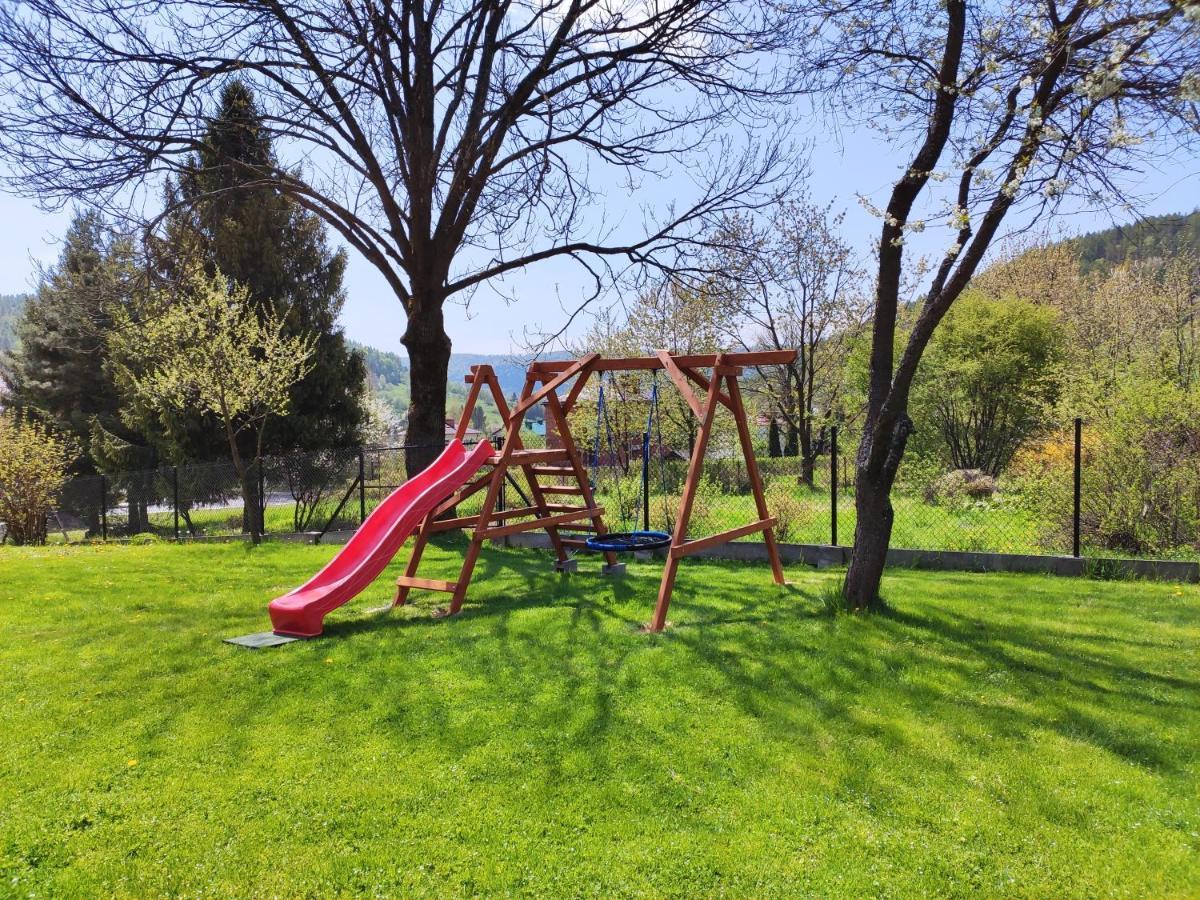 Apartament W Sercu Ustrzyk Apartman Ustrzyki Dolne Kültér fotó